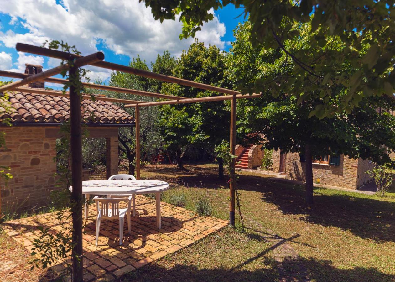 Guesthouse Casale Borgo Miriam 奥菲达 外观 照片