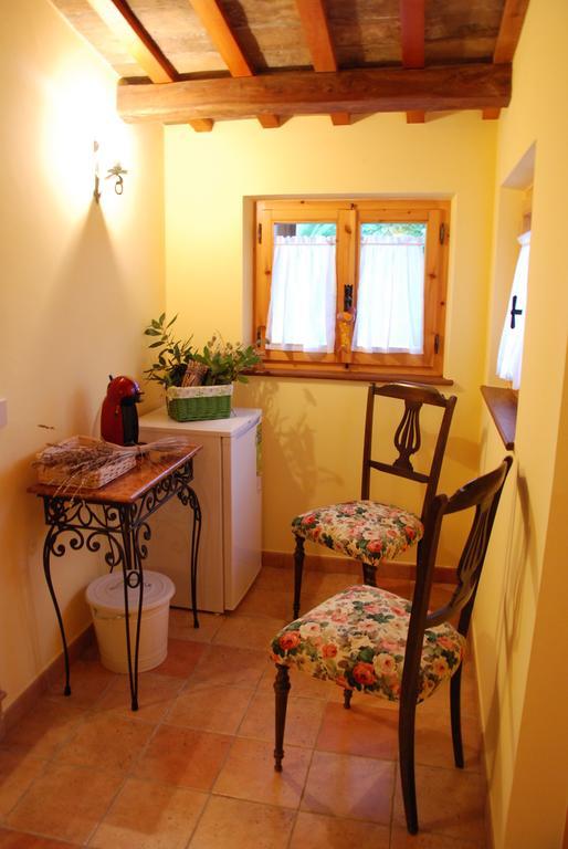Guesthouse Casale Borgo Miriam 奥菲达 客房 照片