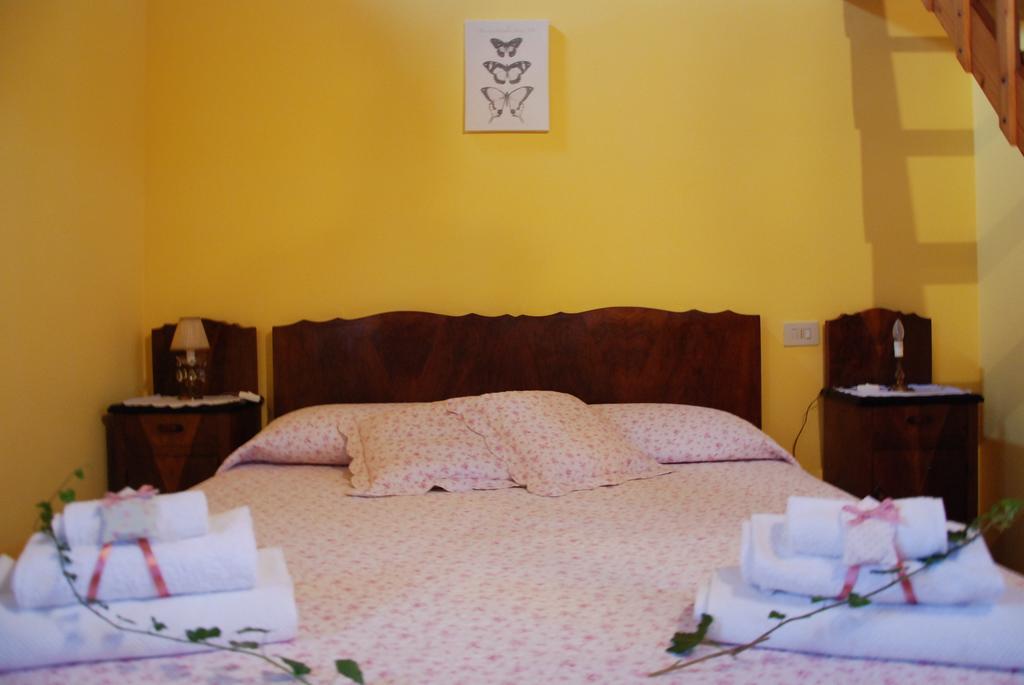 Guesthouse Casale Borgo Miriam 奥菲达 客房 照片