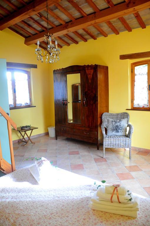 Guesthouse Casale Borgo Miriam 奥菲达 客房 照片